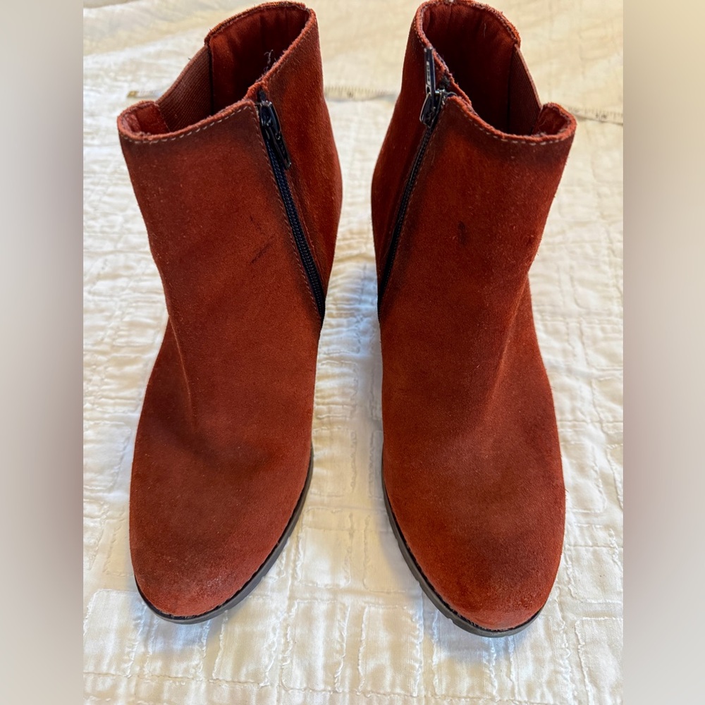 Clarks Rust Suede Ankle Boots with Zipper